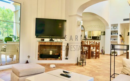 Dining Area Open Fireplace