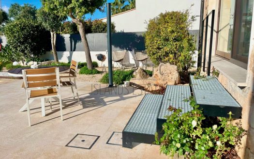 Pool Terrace Access