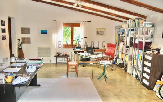 Office:Studio